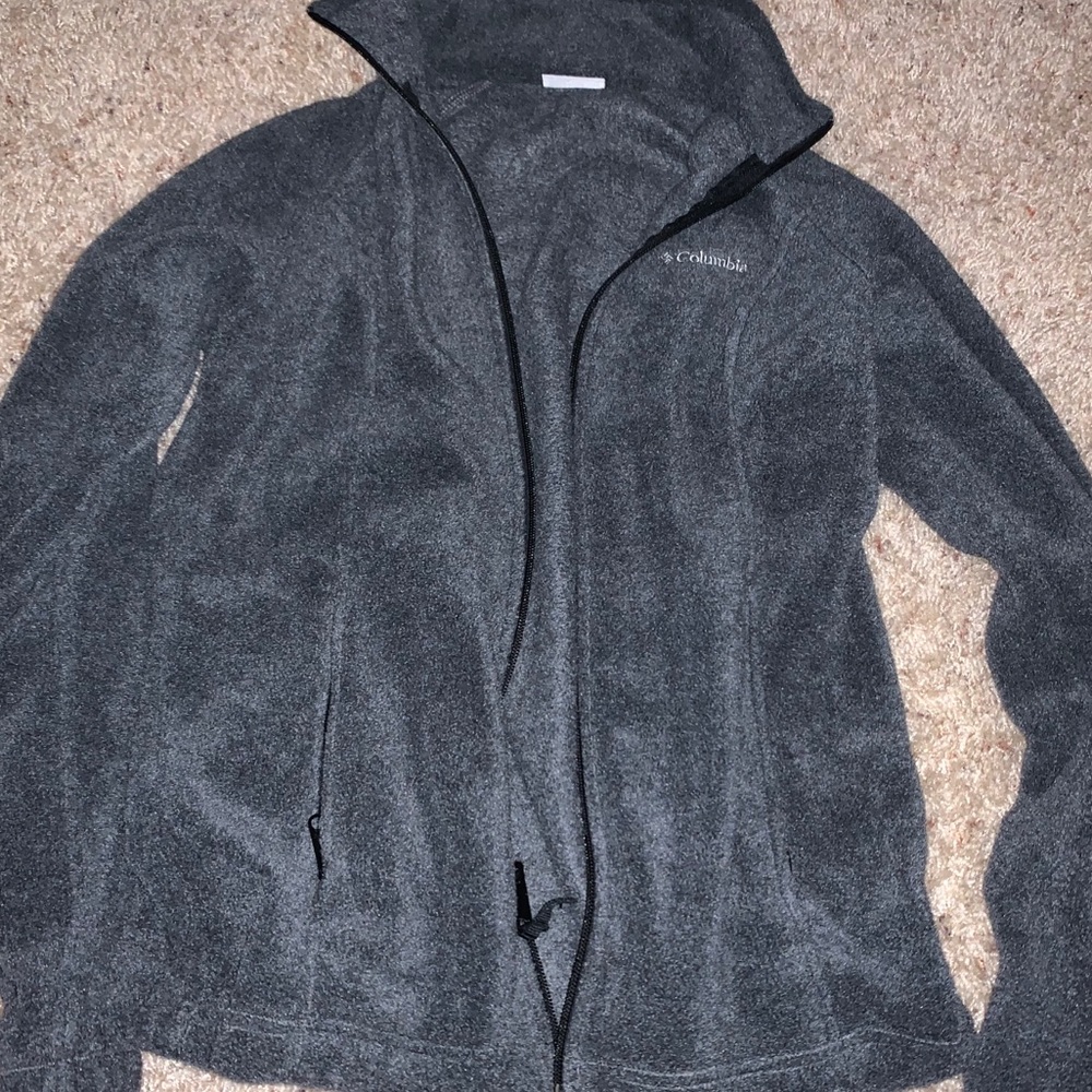 Grey Columbia zip up